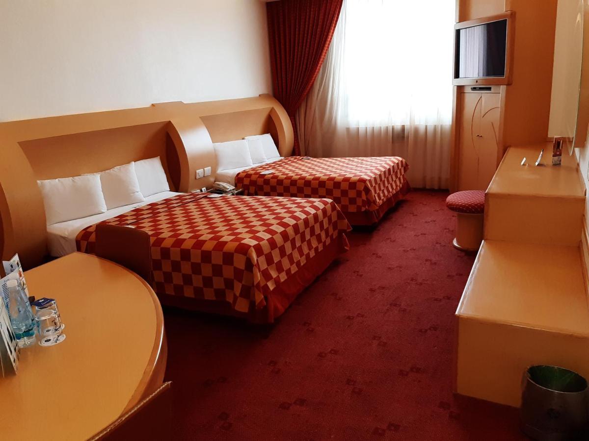 Auto Hotel Legaria Mexikóváros Kültér fotó